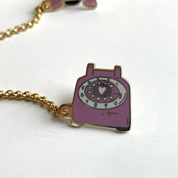 Pink and Gold Old Fashion Telephone Pin - Picture 2 of 7